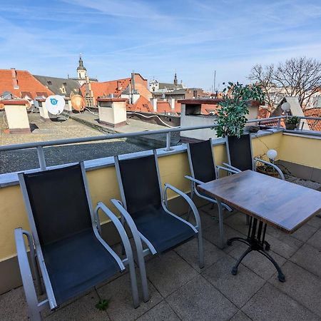 3-Bedroom Apt In Town Square Wroclaw Luaran gambar