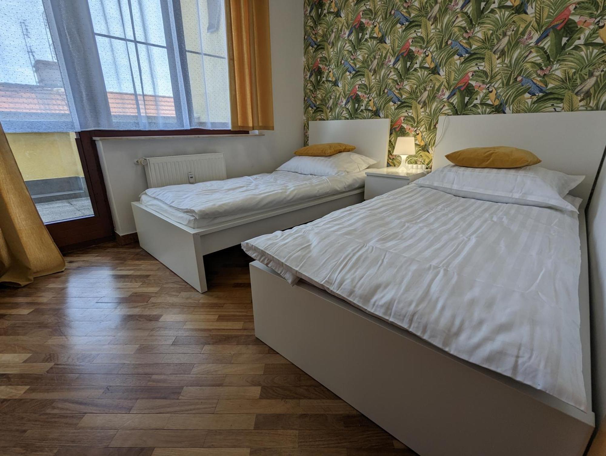 3-Bedroom Apt In Town Square Wroclaw Luaran gambar