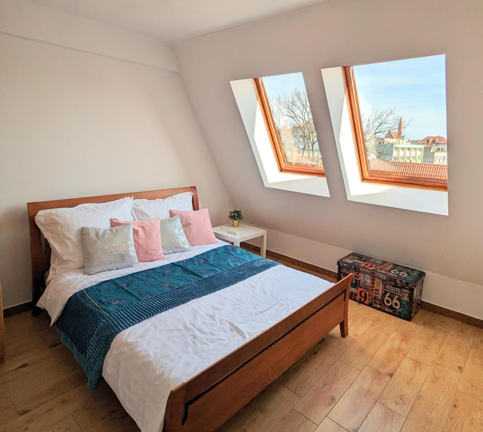 3-Bedroom Apt In Town Square Wroclaw Luaran gambar